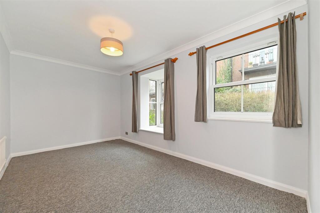 Additional property image - Tarrant Wharf, Arundel