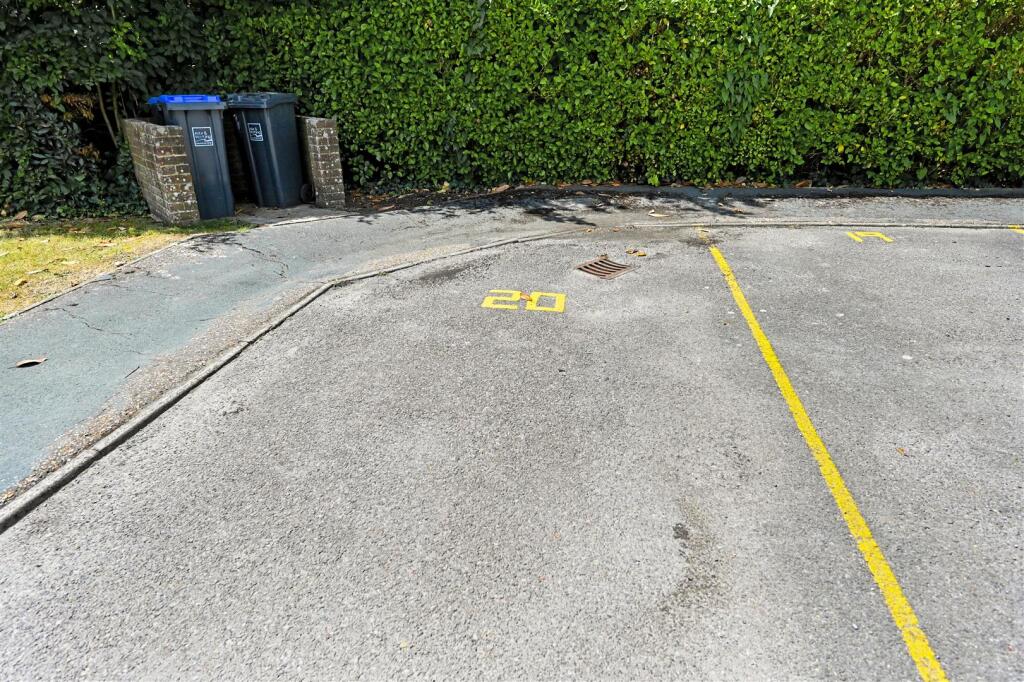 Additional image 9 of Franklin Road, Worthing