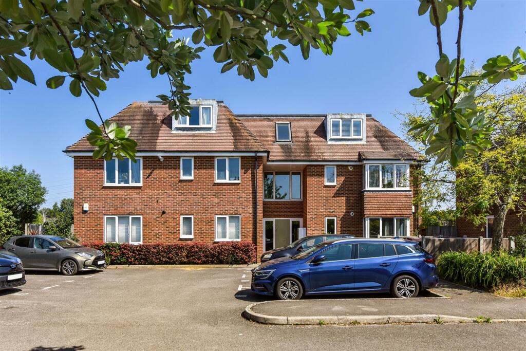 Main image of property: Rockall Way, Bosham