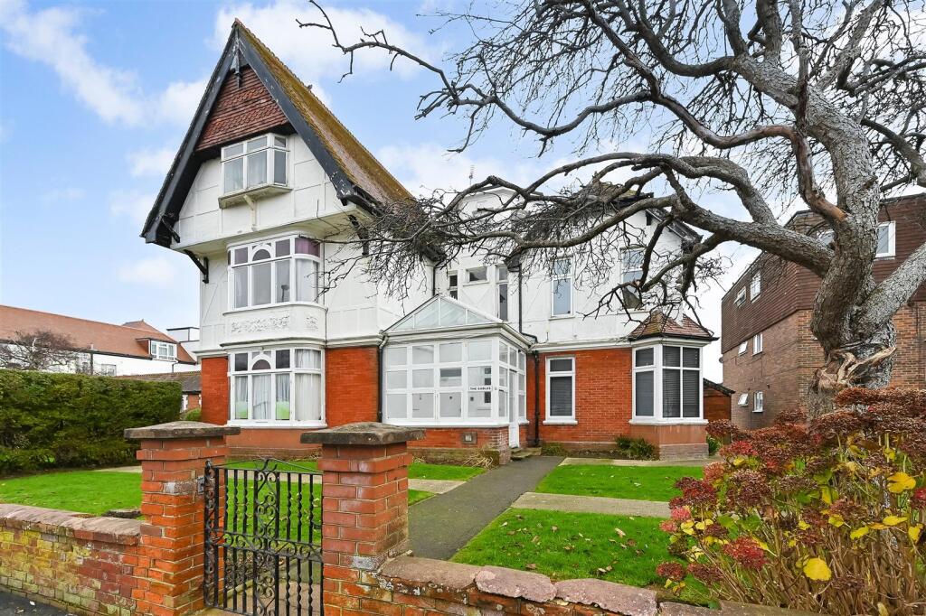 Main image of property: Victoria Drive, Bognor Regis