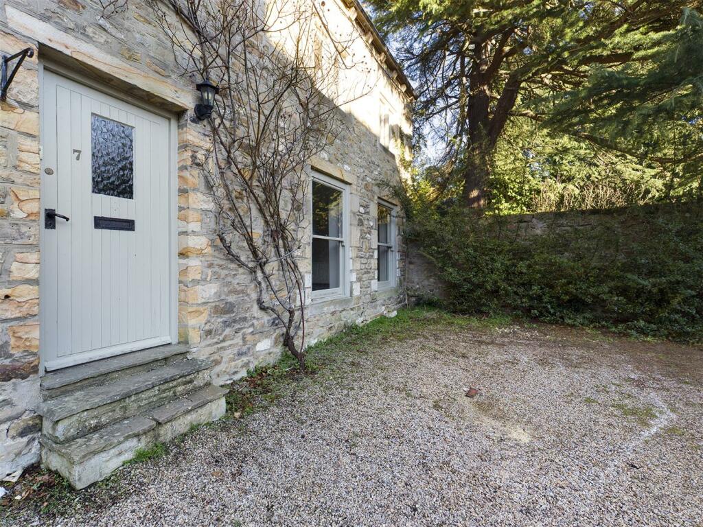 Additional property image - Honeysuckle, 7 Easby Court, Easby, Richmond, DL10 7JU