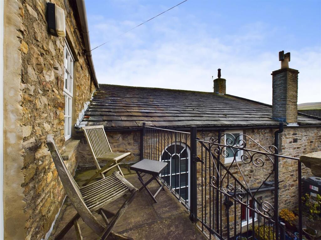 Additional property image - Belle Green, Reeth, Richmond, DL11 6TH