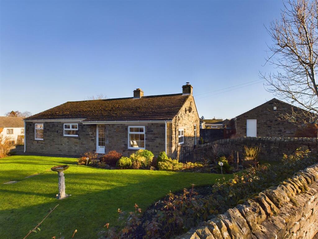 Main image of property: 1 Chantry Garth, West Witton, Leyburn DL8 4NE