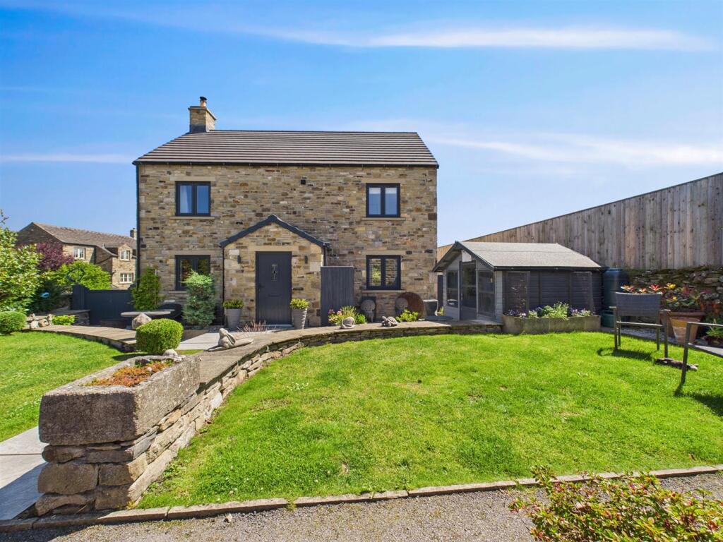 Main image of property: The Apple Orchard, Bellerby, Leyburn, DL8 5QN