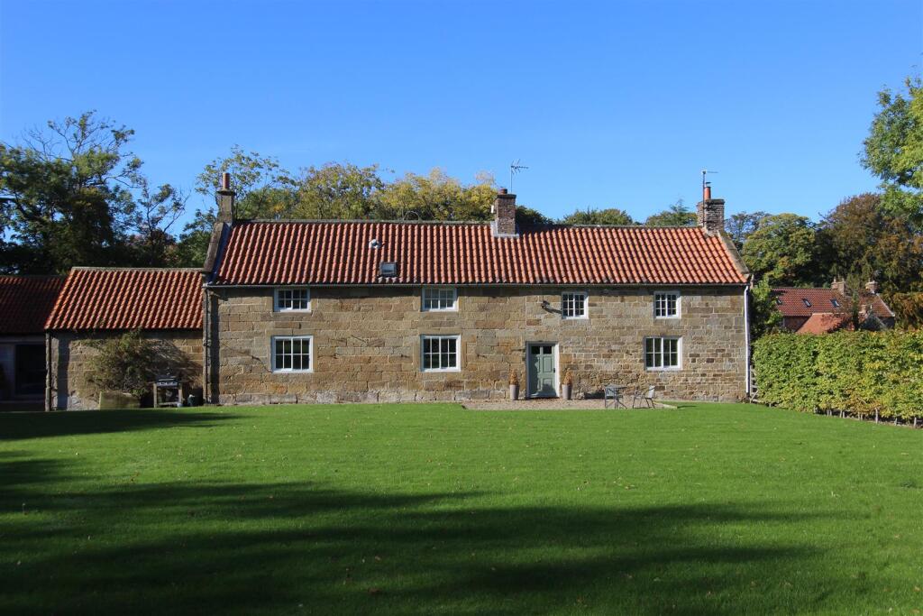 Main image of property: Carlton-In-Cleveland, Middlesbrough