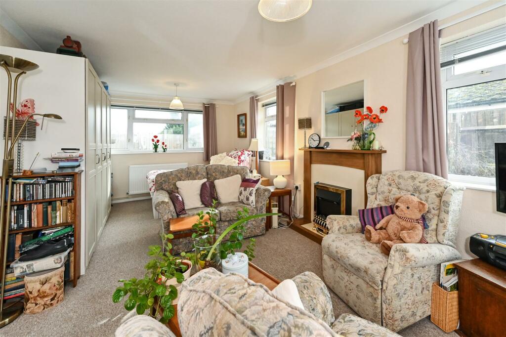 Additional property image - Fordwater Gardens, Yapton