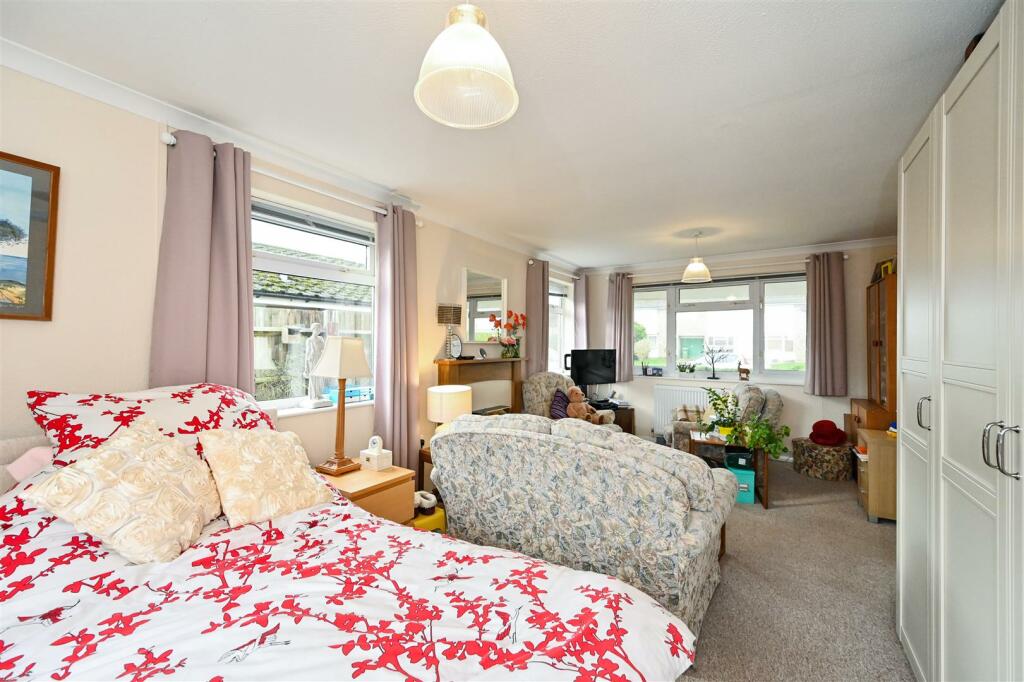 Additional property image - Fordwater Gardens, Yapton