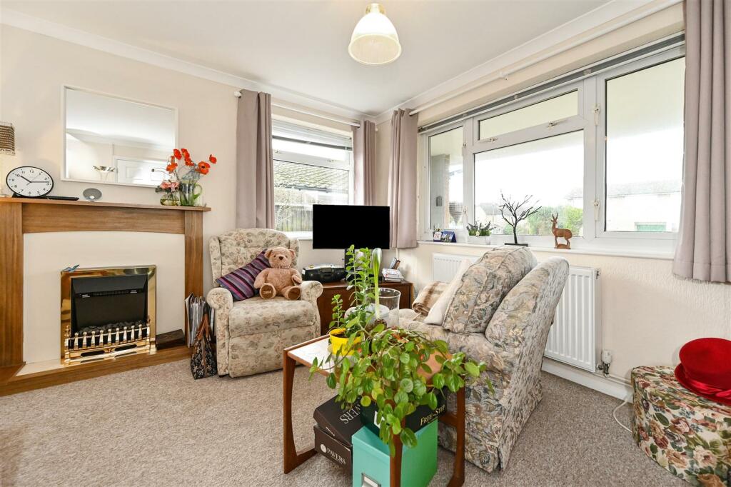 Additional property image - Fordwater Gardens, Yapton