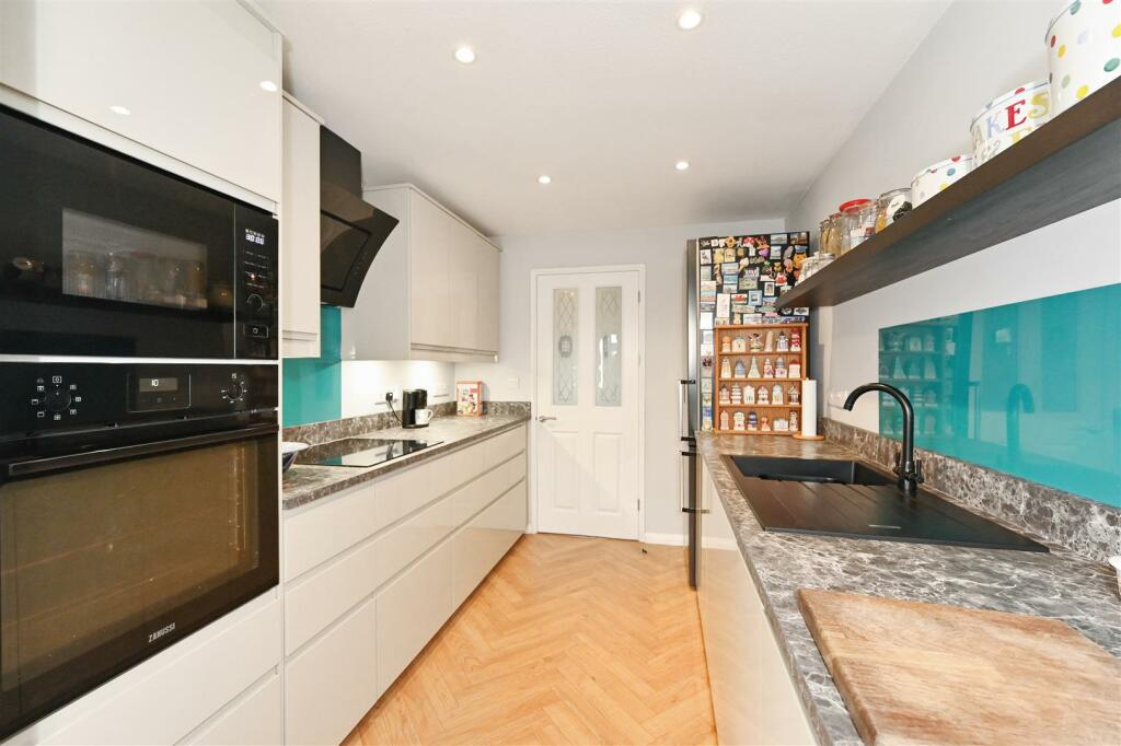 Additional property image - Fordwater Gardens, Yapton