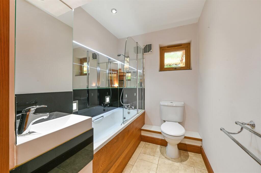 Additional property image - Brittens Lane, Fontwell
