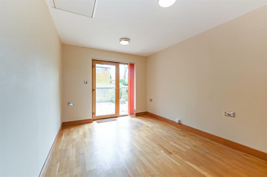 Additional property image - Brittens Lane, Fontwell
