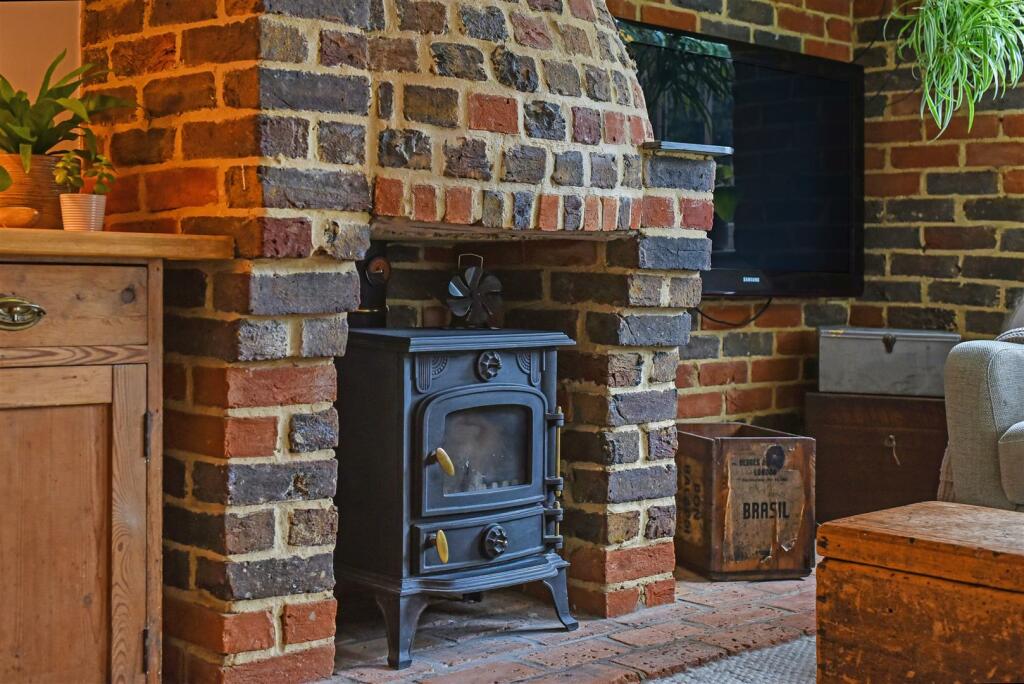 Additional property image - Bilsham Road, Yapton