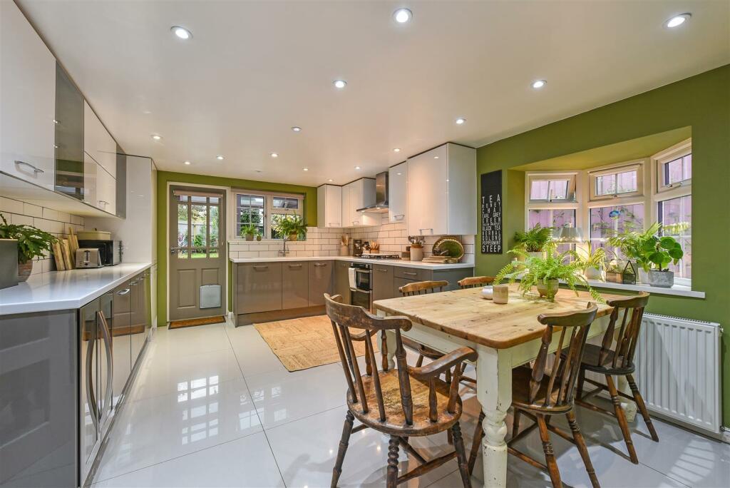 Additional property image - Bilsham Road, Yapton