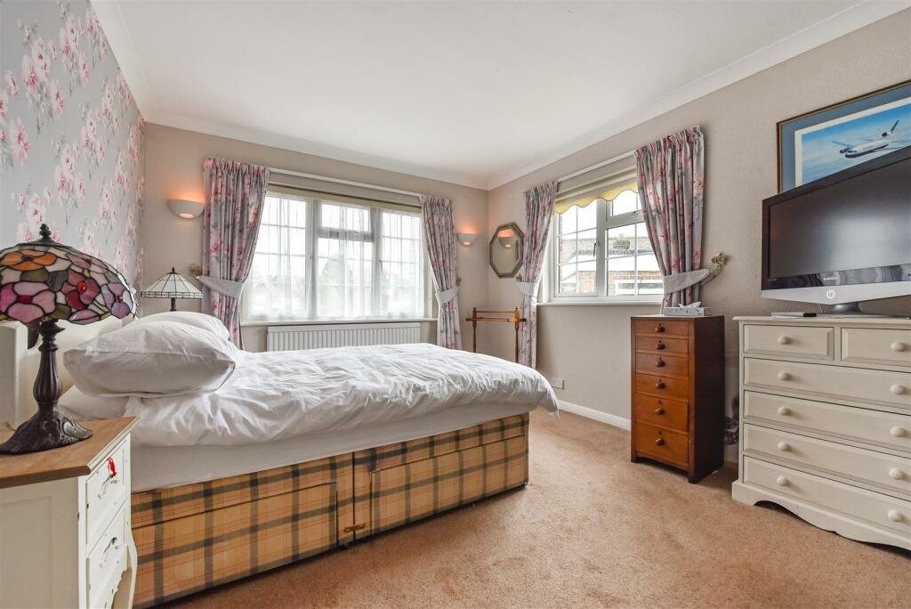 Additional property image - Henty Close, Walberton