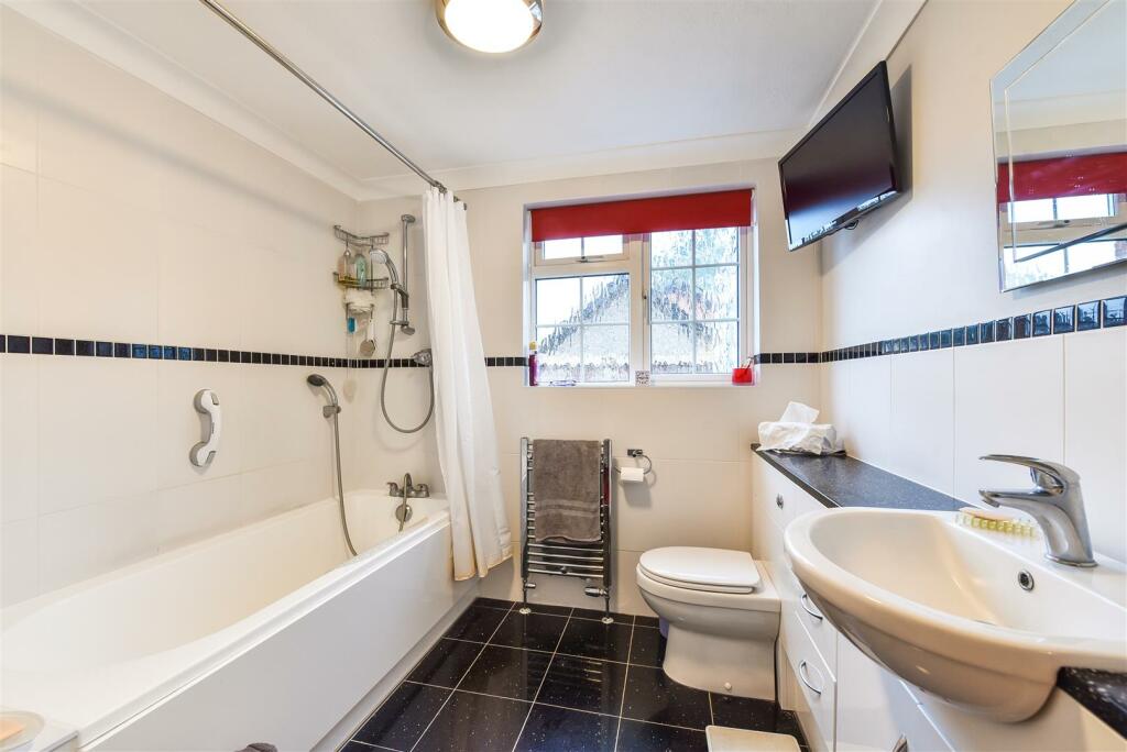 Additional property image - Henty Close, Walberton
