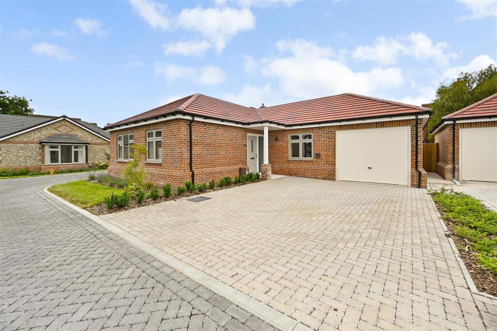 Main image of property: 5 The Willow, Linwood Park, Arundel