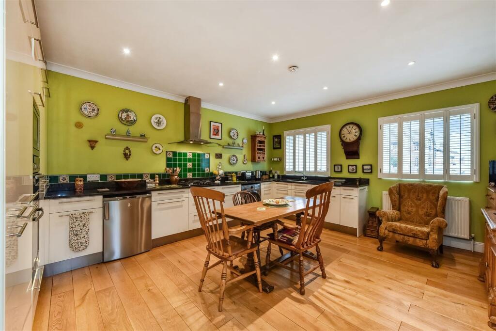 Additional property image - Maltravers Street, Arundel