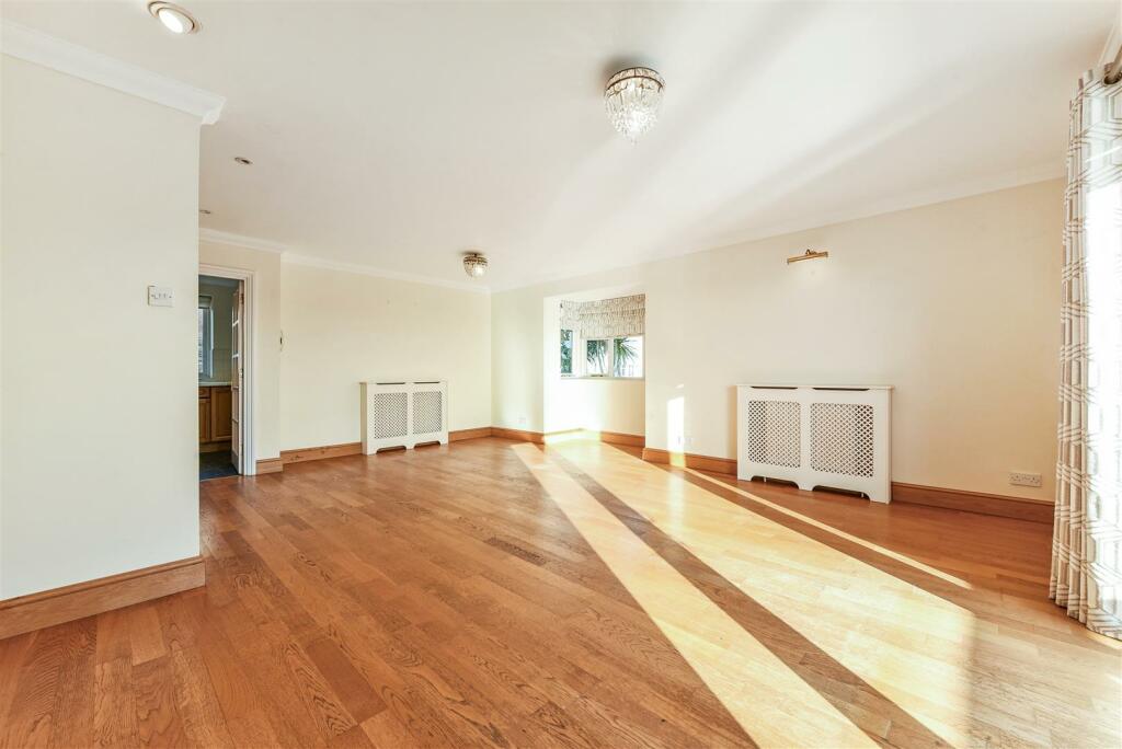 Additional property image - Nineveh Shipyard, Arundel