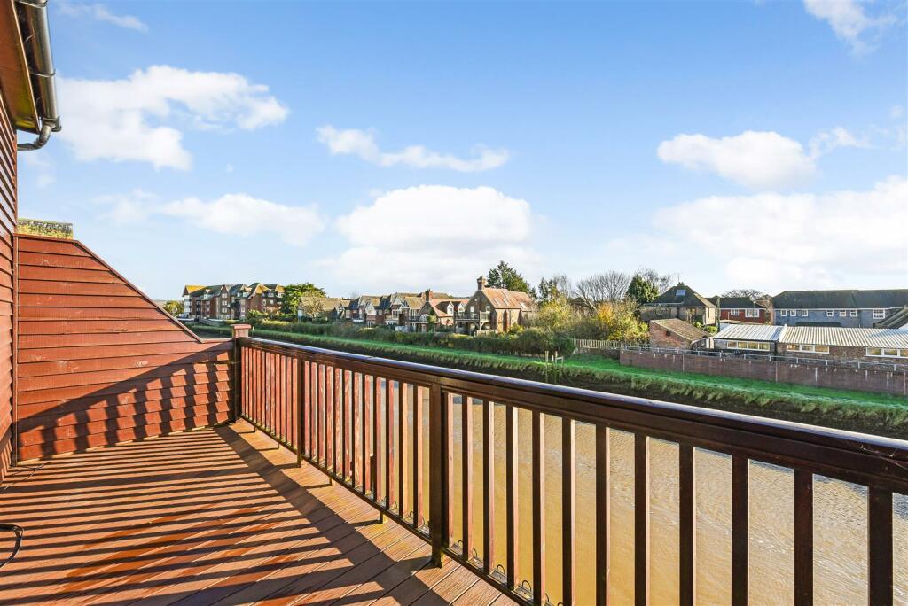 Additional property image - Nineveh Shipyard, Arundel