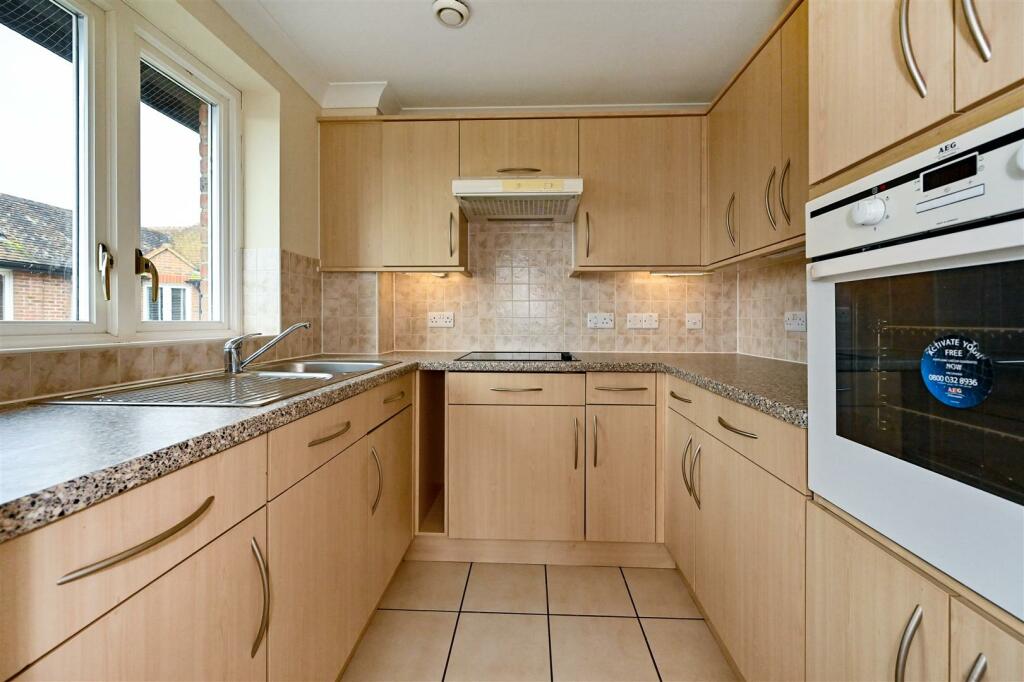 Additional property image - Queen Street, Arundel