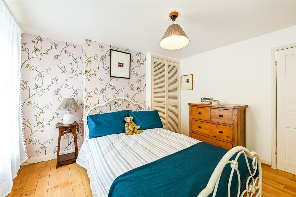 Additional property image - Arun Street, Arundel