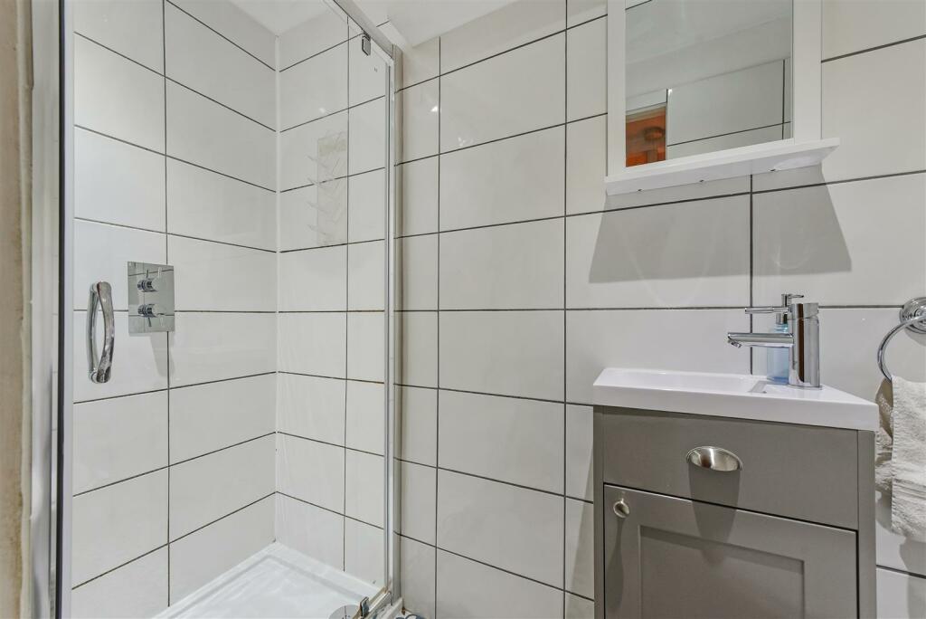 Additional property image - Arun Street, Arundel