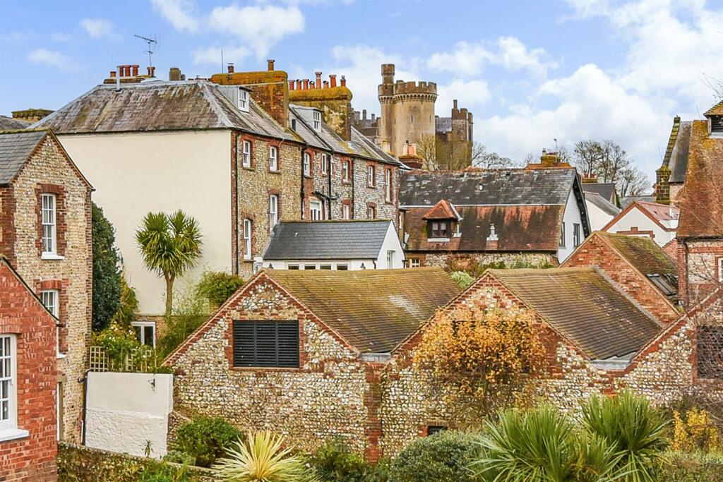 Additional property image - Arun Street, Arundel
