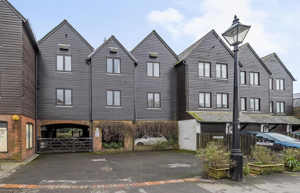 Additional property image - River Road, Arundel