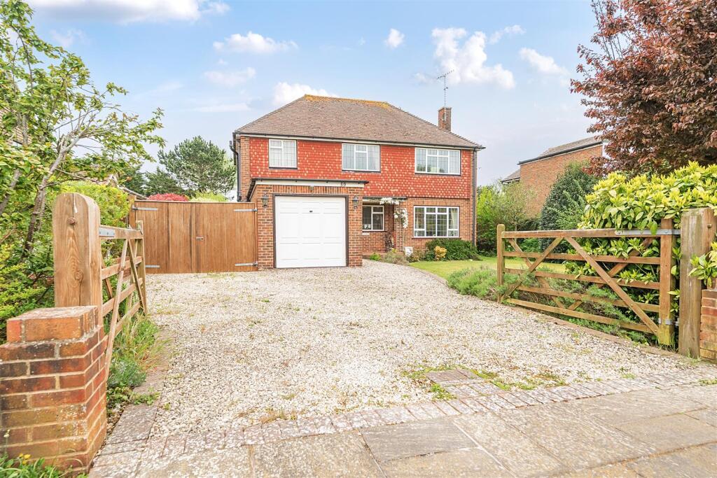 Main image of property: Golden Avenue, East Preston, Littlehampton