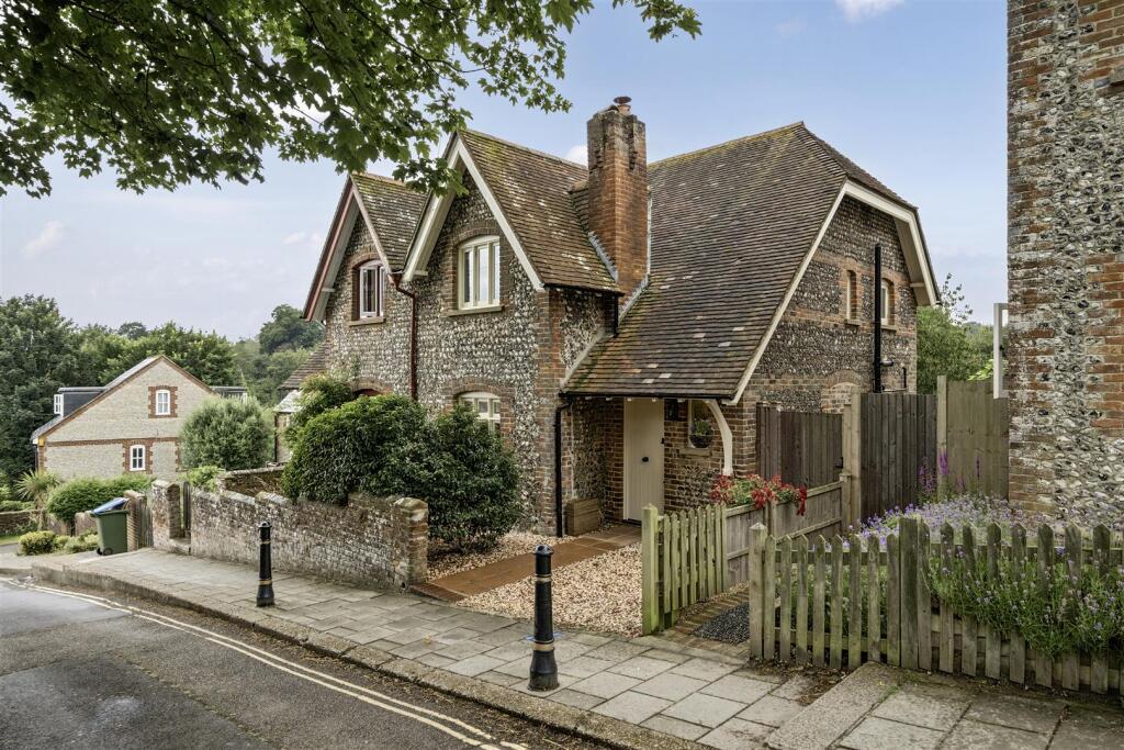 Main image of property: Mount Pleasant, Arundel