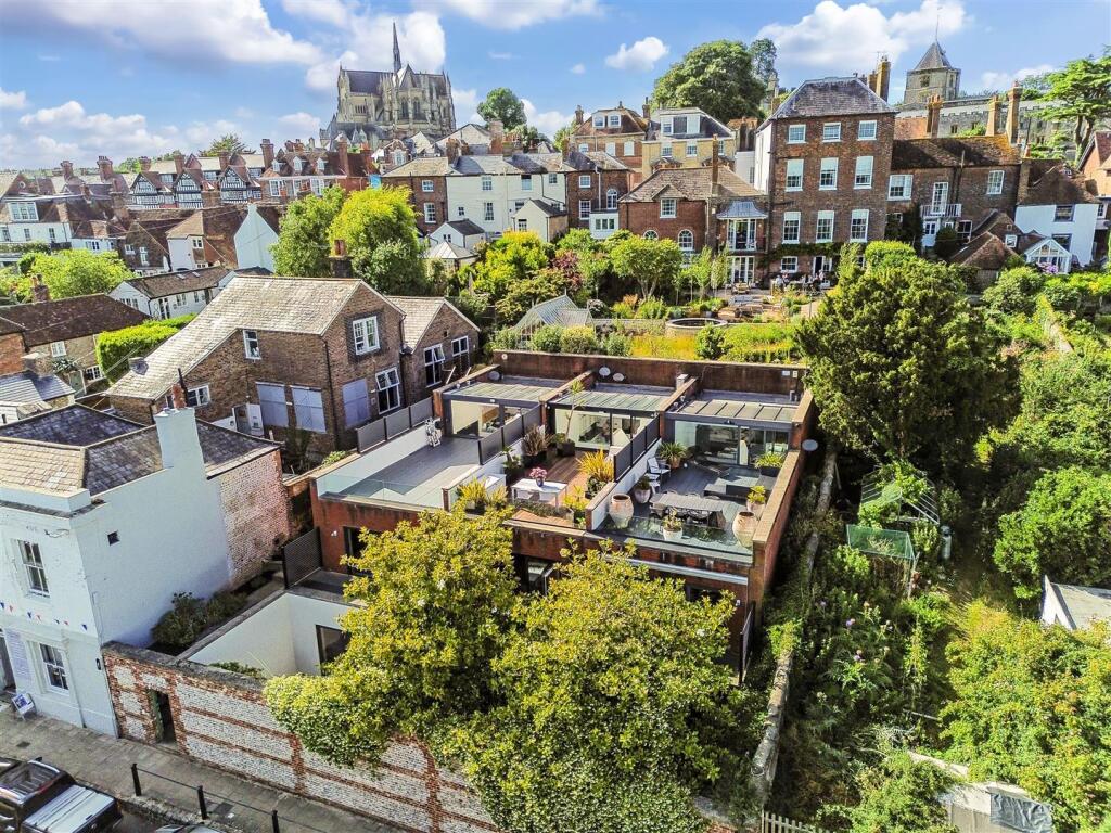 Main image of property: Tarrant Street, Arundel