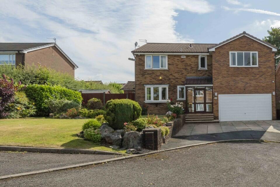 5 bedroom detached house for rent in 20 Braybrook Drive, Lostock, BL1 5XA, BL1