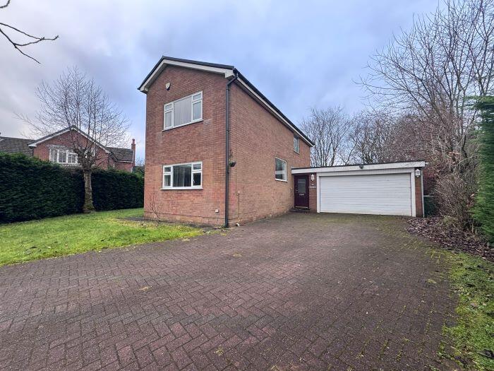 Main image of property: 14 Martinsclough, Lostock, Bolton, BL6 4PF
