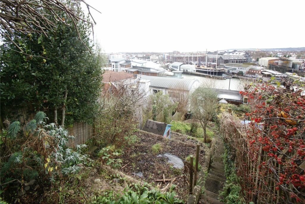 Additional property image - 22 Southernhay Avenue, Cliftonwood, Bristol, BS8