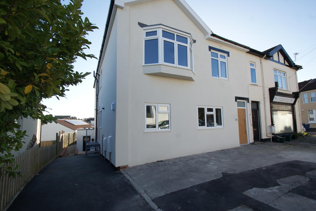 Main image of property: Russell Grove (F1), Flat 1, Westbury Park, Bristol, BS6