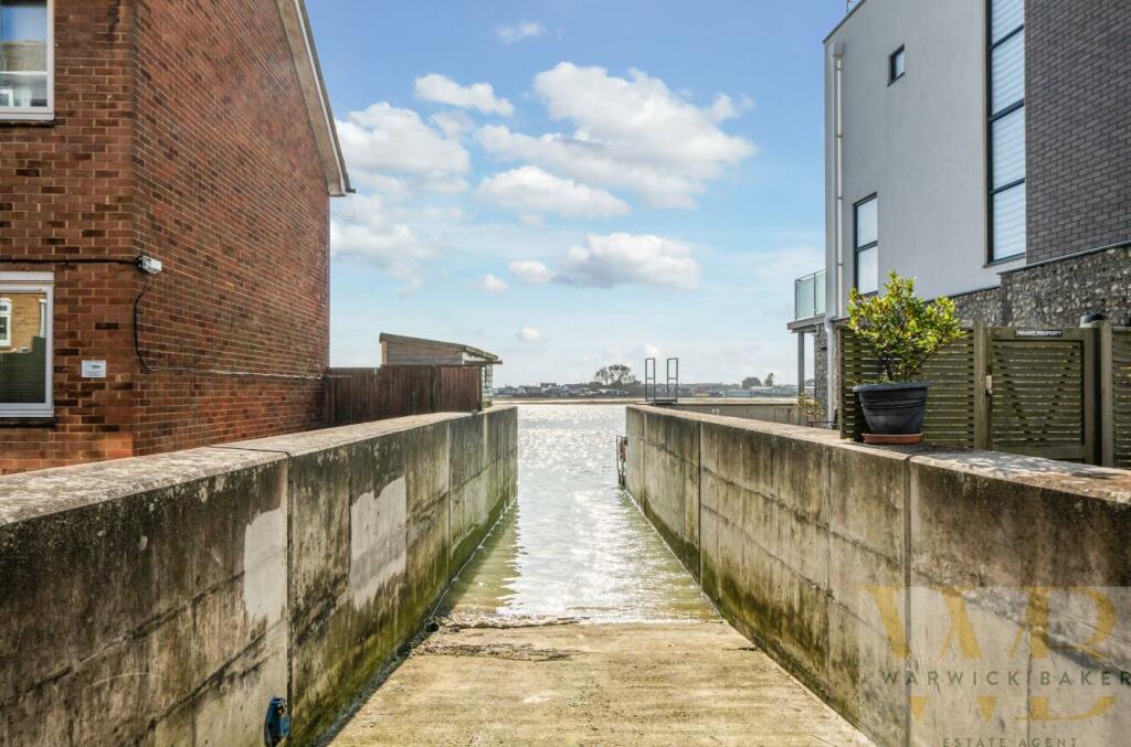 Additional property image - Ship Street, Shoreham-By-Sea