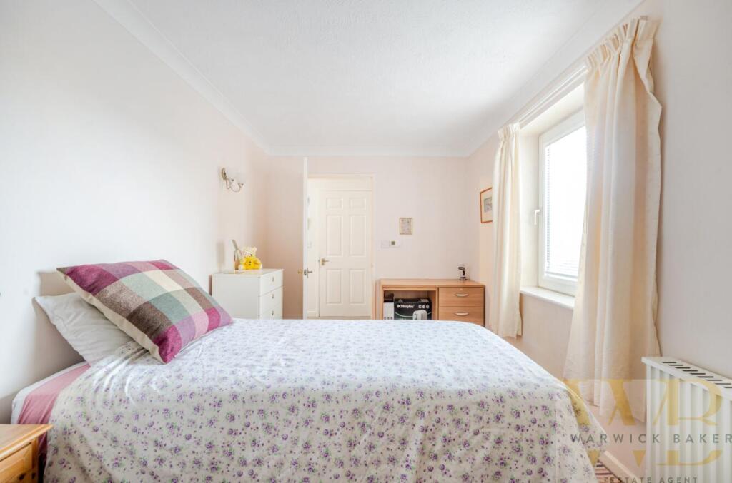 Additional property image - Swiss Gardens, Shoreham-By-Sea
