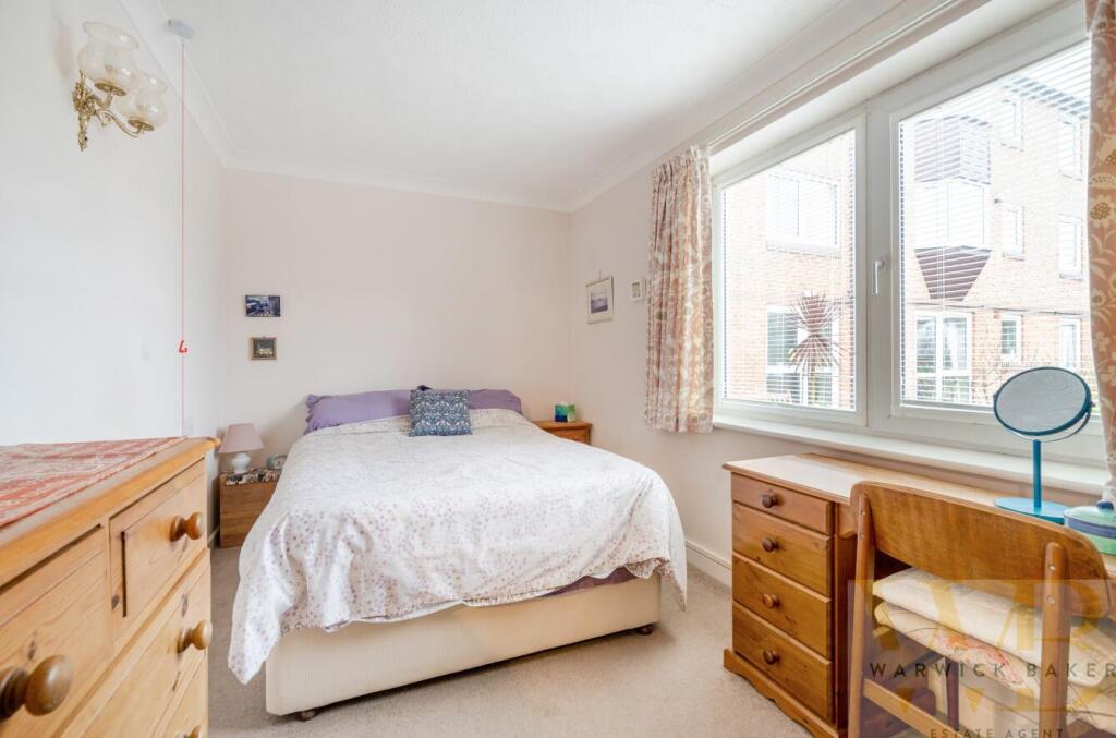 Additional property image - Swiss Gardens, Shoreham-By-Sea