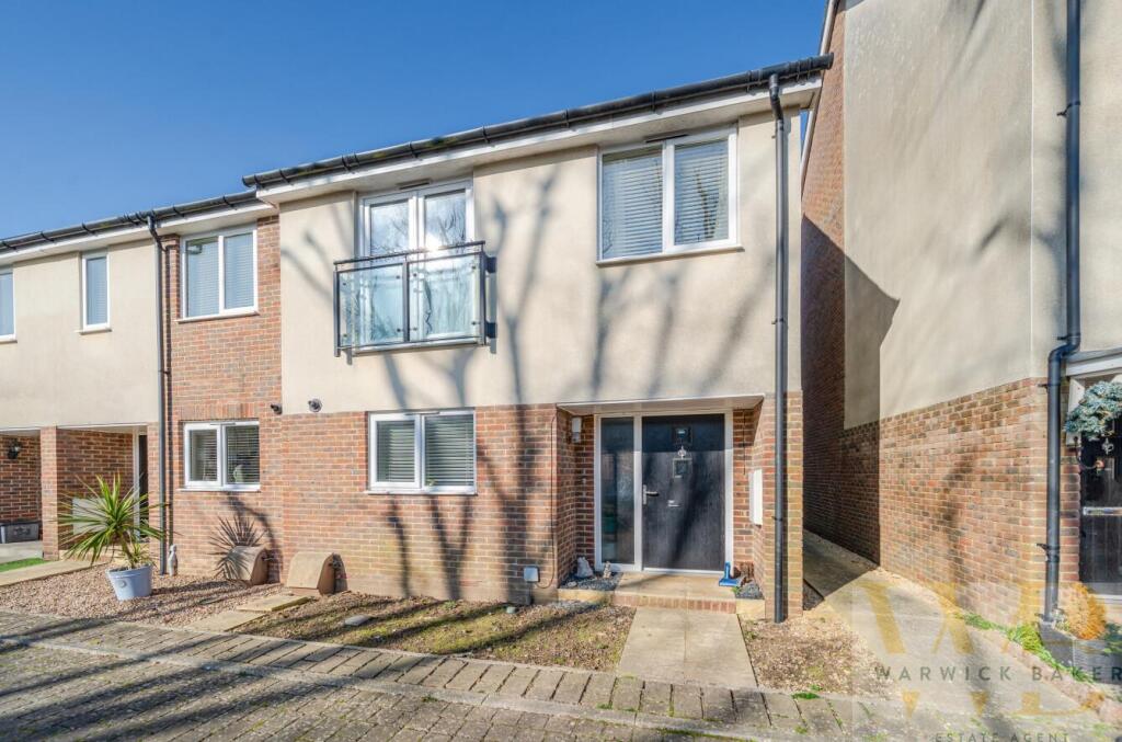 Main image of property: Amber Close, Shoreham-By-Sea