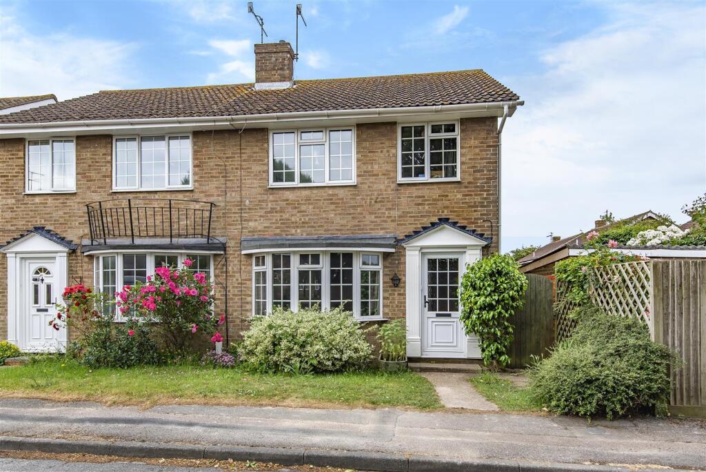 Main image of property: The Cygnets, Shoreham-By-Sea