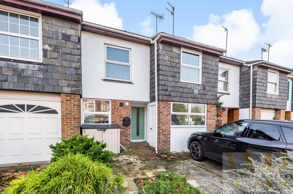 3 bedroom house for sale in North Street, ShorehamBySea, BN43