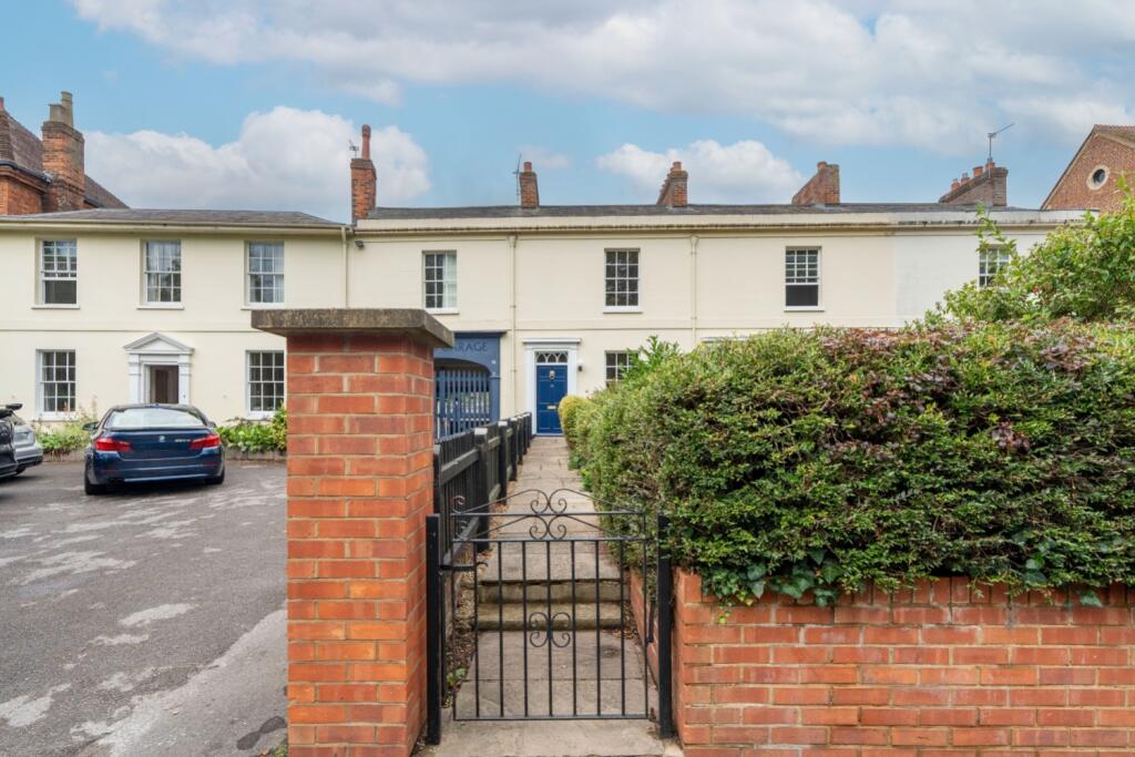 Main image of property: Woodstock Road, Oxford, OX2 