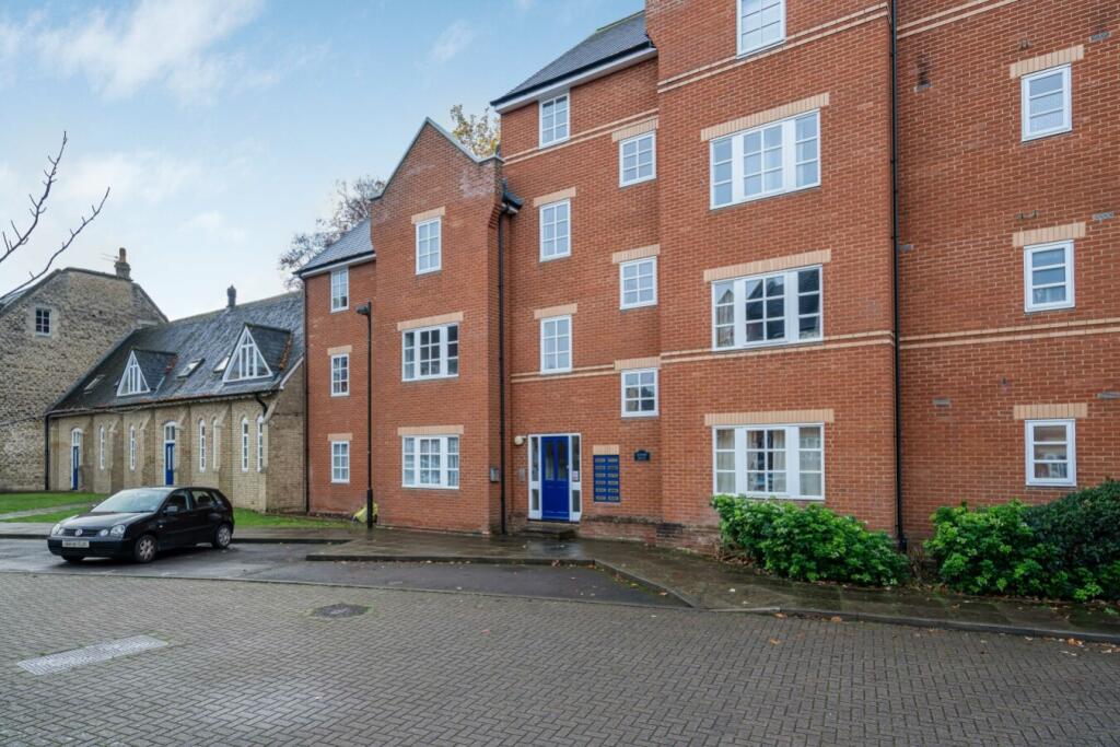 Main image of property: The Manor House, Bennett Crescent, Oxford, OX4