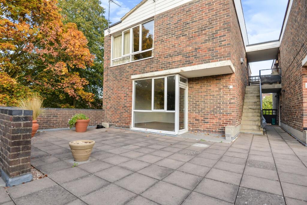 Main image of property: St Peter`s Road, Wolvercote, Oxford, OX2 