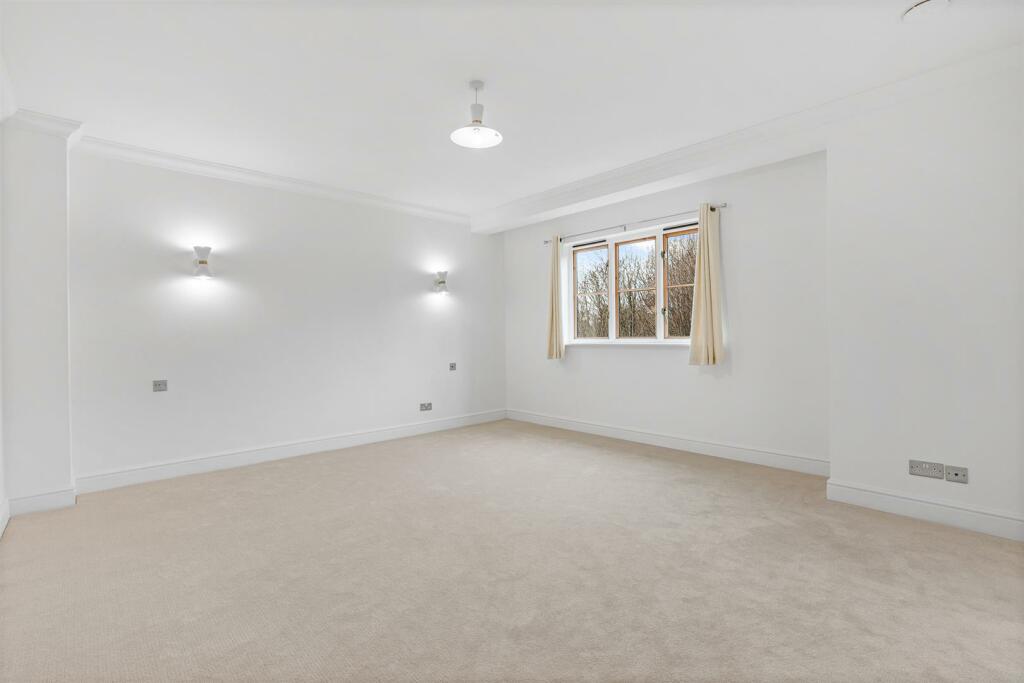 Additional property image - New Road, Digswell