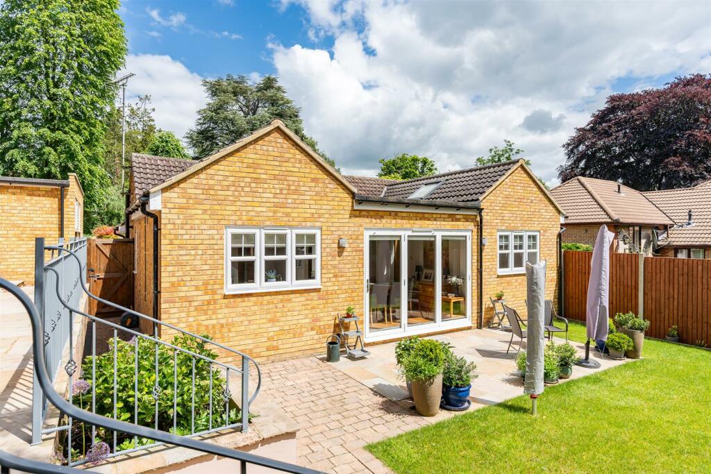 Additional property image - Adele Avenue, Welwyn