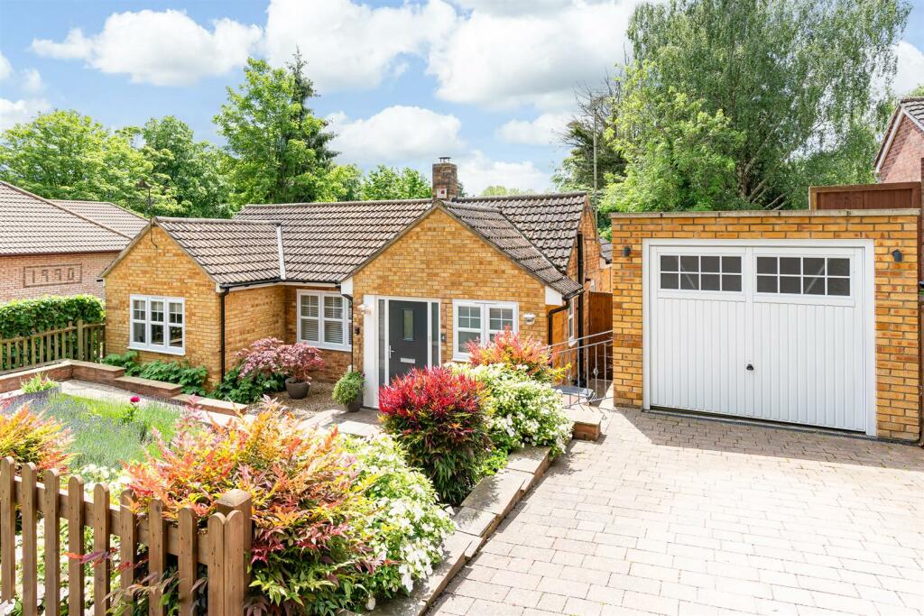 Additional property image - Adele Avenue, Welwyn