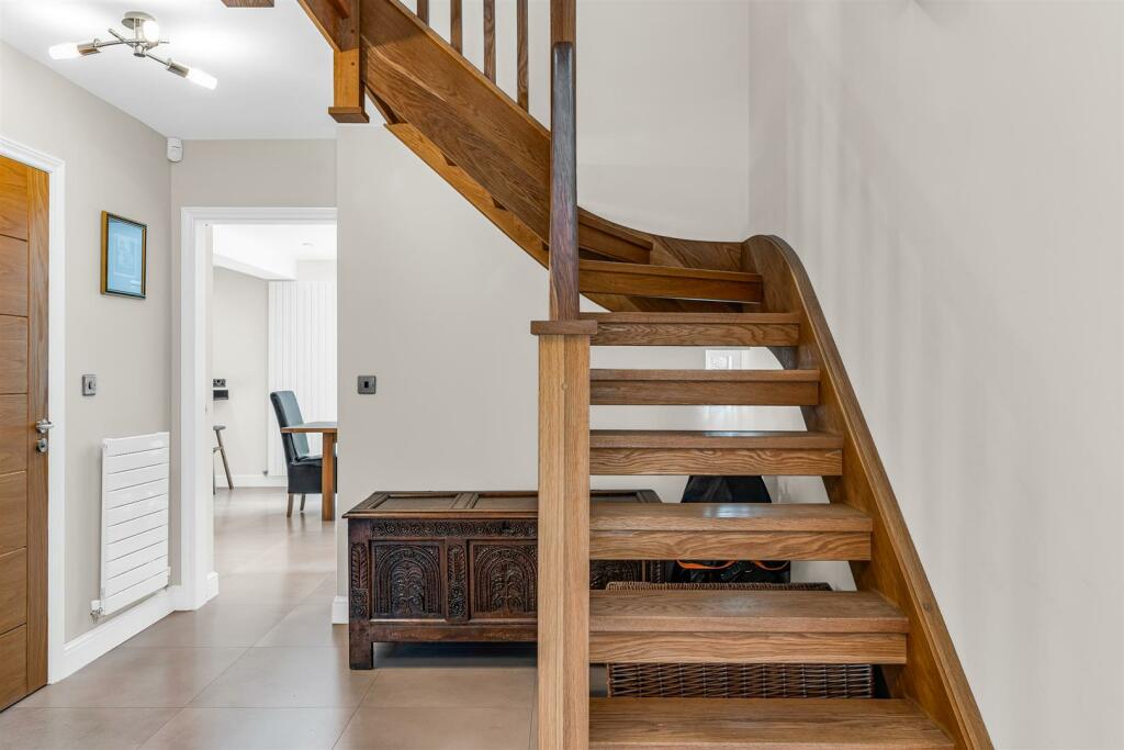 Additional property image - Bishops Road, Tewin, Welwyn