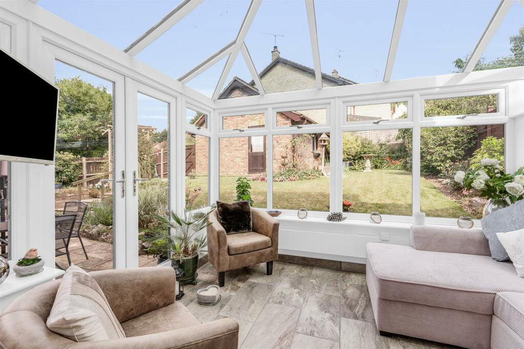 Additional property image - Birch Grove, Welwyn