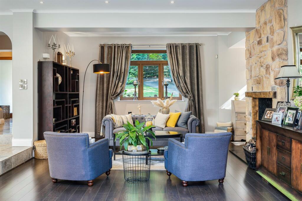 Additional property image - Queen Hoo Lane, Tewin, Welwyn